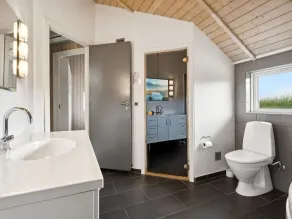 \"Siggi\" - 800m from the sea by Interhome - Image 4