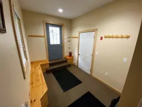 A Newer Modern Countryside Family Retreat - 1 Mile from Cooperstown Dreams Park - Image 3