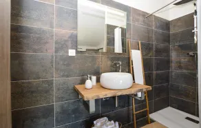 2 Bedroom Amazing Home In Pila Canale - Image 2