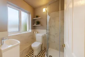 Romantic Apartment - The Youghal - Image 3