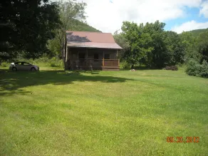 Lovely Amish Crafted Country Cabin in Wellsboro, Pennsylvania - Image 5