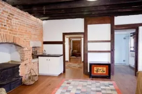 Vine Lodge- Heritage Getaway in Exeter - Image 2