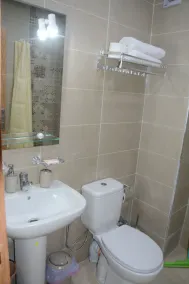 Town Hotel - Image 3