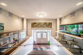 Funeral home - Image 4