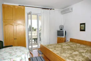 Studio Appartement am Strand Kustici, Pag (AS-4129-c) - Image 5