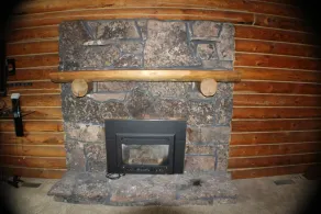 Cabane 2/2 avec mezzanine nichée à côté de la forêt nationale - Image 2