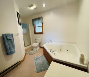 Ranch Home w/ Rolling Hill Views & Hot Tub - Image 5
