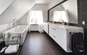 Seven-Bedroom Holiday Home In Orbak - Image 2