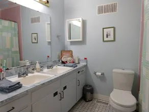 Cozy Duke Park Retreat, Whole House - Image 4