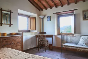 Family property in the heart of Tuscany & Chianti Hillside - Image 5