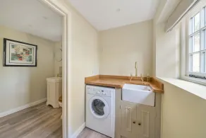 Crumpet Cottage - Image 2