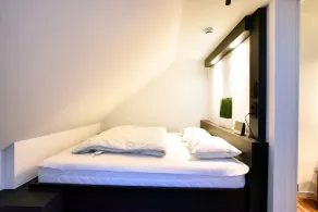 Studio in Former Coach House - Image 5