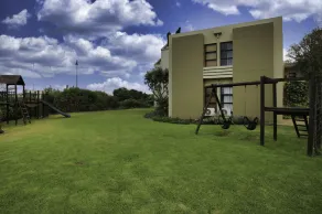 Ellefsen Golf Suite 115, Langebaan, 4-sleeper - Image 3