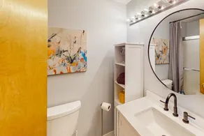 Another Tequila Sunrise - Lakefront condo with breathtaking views & accessible - Image 4