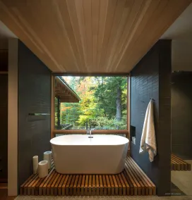 Modernist Haliburton Luxury: 4-Jahreszeiten-Seeseite mit privaten Wanderwegen - Image 5