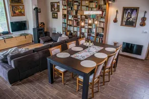 Captivating 3-Bedrooms Cottage in the hills - Image 2