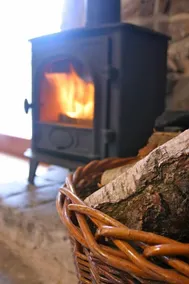 5* STUNNING LUXURIOUS BEAMED COTTAGE - SECLUDED PEACEFUL PEAK DISTRICT LOCATION - Image 2