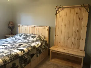 Cabin on Big Sand Lake - 4 Bedroom, 2 Bath, Sandy Beach, Secluded, Modern - Image 5