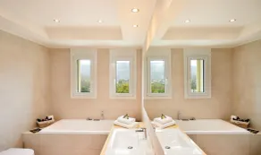 Melitini in Souda With 7 Bedrooms and 6 Bathrooms - Image 3