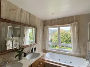 Villa con Piscina en Galicia.”WaterFront  Secret Garden” - Image 4