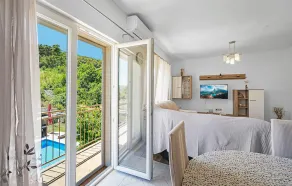 Four-Bedroom Holiday Home In Slivno - Image 2