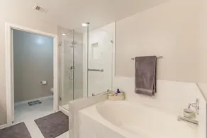 Completely Remodel Condo, Sleep Number I-8 bed with adjustable firmness. - Image 5