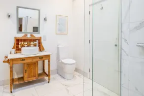 Delightful, single-storey property which provides tasteful accommodation - Image 5