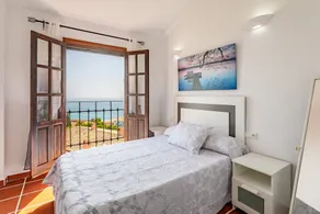 Casa de férias 'Sol de Mar' com vista para o mar e montanha, piscina partilhada e Wi-Fi - Image 5