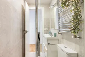 New Amara Suite Friends & Families (+ Parking) - Image 5