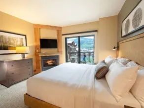 Elégant Condo près des pistes | Piscine extérieure chauffée - Image 5