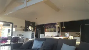 Beautiful Contemporary Villa with large swimming pool 500m from the lake - Image 5