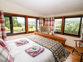 The Retreat - Image 3