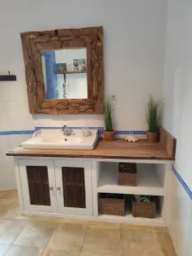 Village house in the heart of Ferragudo, beautiful patio, rooftop lounge, new private pool! - Image 2