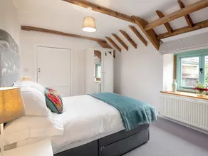 2 chambres à coucher à Old Sodbury, near Bristol - Image 4