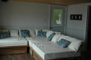 Maisonnette au bord de l’eau - Image 4