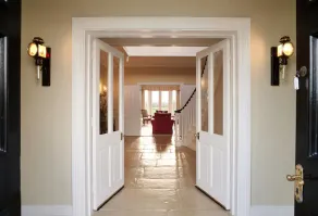 Stunning 5 bed house in a beautiful location. - Image 2