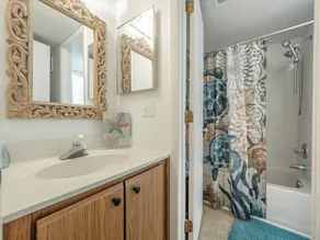 Surf Condos 618 - Image 2