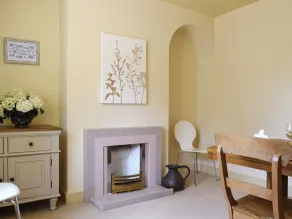 2 Schlafzimmer Unterkunft in Preston Crowmarsh, near Wallingford - Image 3