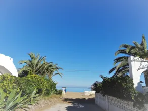 VILLA AT SEAFRONT (657 B) - Image 4