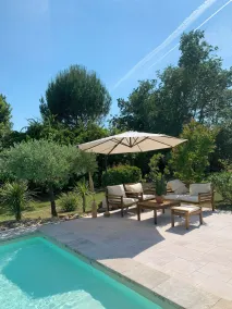 Très grand mas de 200m2 avec piscine privée 6 personnes à 20 mm d'Aix/provence - Image 2