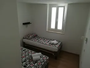 Top Line Apartments - Image 4