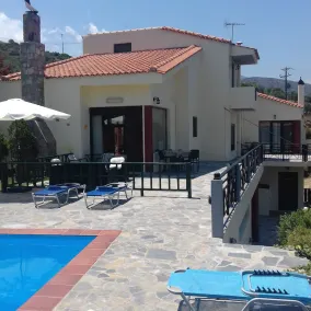 Villa \"Iliothea\" séjour privé, Milatos Crète, grande piscine, vue sur la mer jusqu'à 16 personnes - Image 3