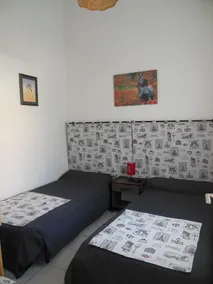 Apartment in a small quiet residence near the sea - Image 4
