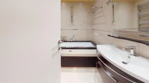 Modern 3½ room flat on the ground floor, approx. - Image 2