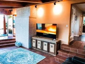 Breathtaking Mt Rainier & Cascade Views, Whole House-Hot Tub/FirePit/Pool Table - Image 4