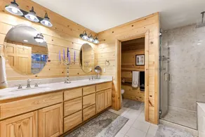 Beautiful Cabin in the Woods - Near Jenkinson Lake - Image 2