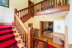 Exceptional 19th-Century Villa with Heated Pool & Private Park – Between Ocean and Lake - Image 2