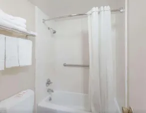 Tri City Inn - Image 4