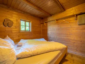 Alpine hut in a remote location - Image 5