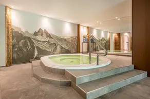 Ferienwohnung \"Kreuzkofel\" mit gemeinschaftlich genutztem Whirlpool & Garten - Image 2
